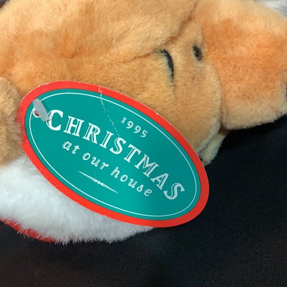 Disney's Winnie The Pooh Christmas from 1995 Original tag on Pooh. - Picture 5 of 5